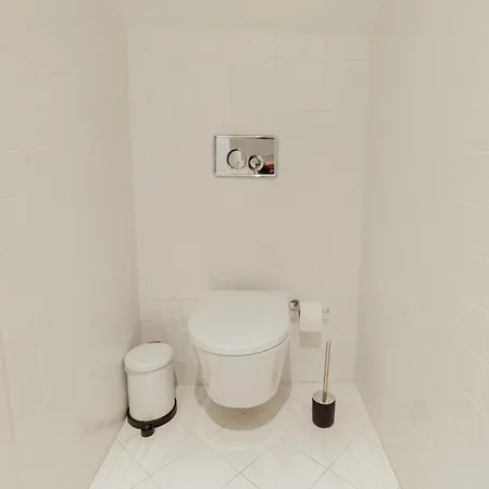 Elegant Marques Duplex By Vacationy * Porto