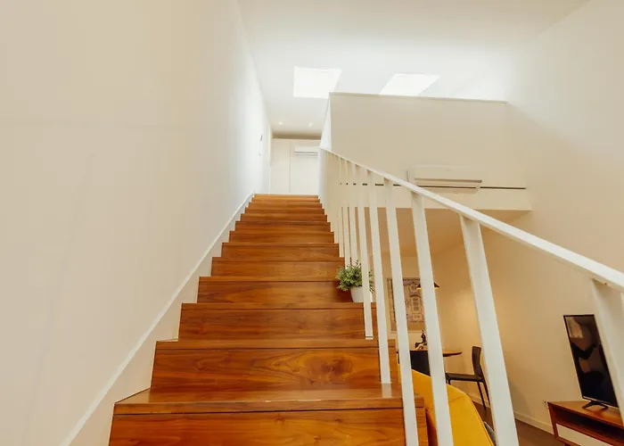 Elegant Marques Duplex By Vacationy Apartman Porto