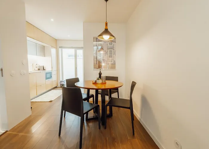 Elegant Marques Duplex By Vacationy Apartman Porto